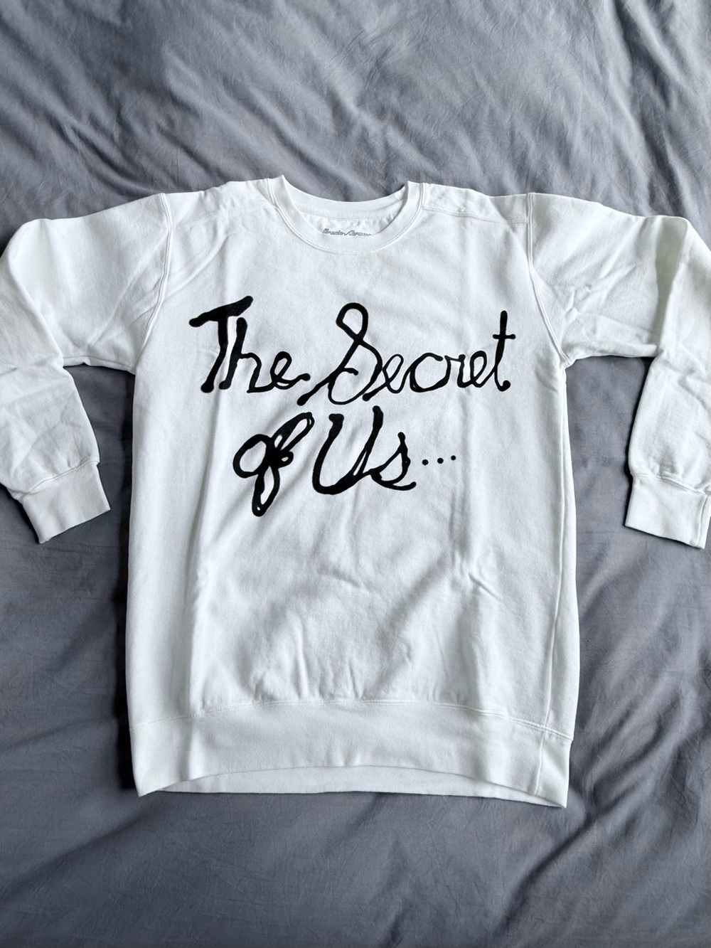 Gracie Abrams The Secret of Us Tracklist Crewneck Pullover Sweatshirt Size S
